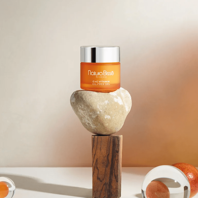 C+C Vitamin Oil-Free Gel de Natura Bissé. Bodegón
